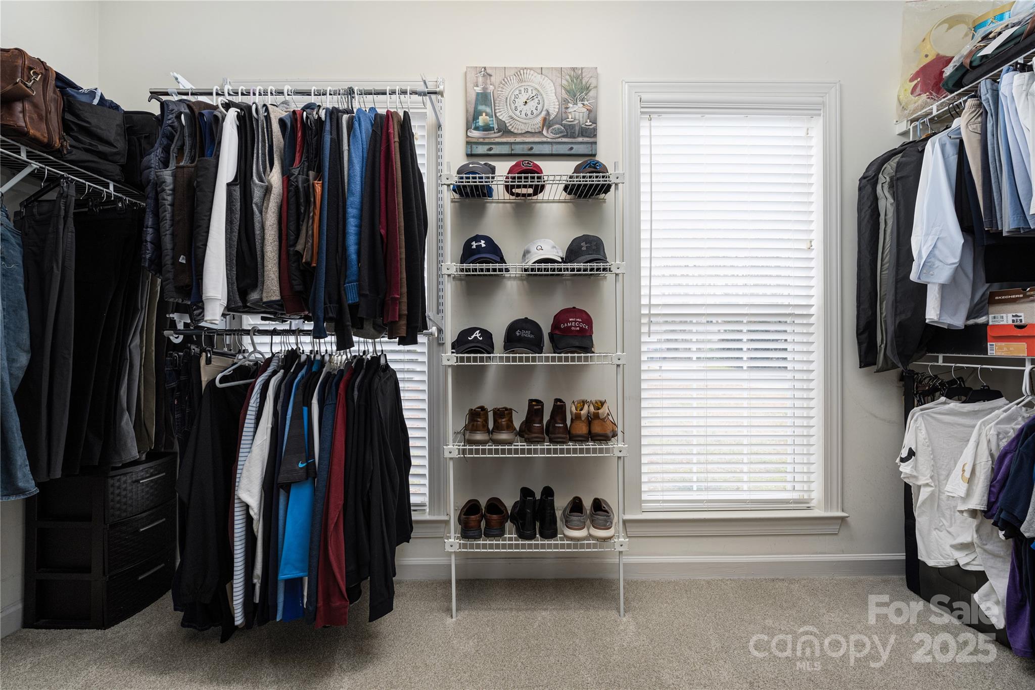 8851 Glenside Street