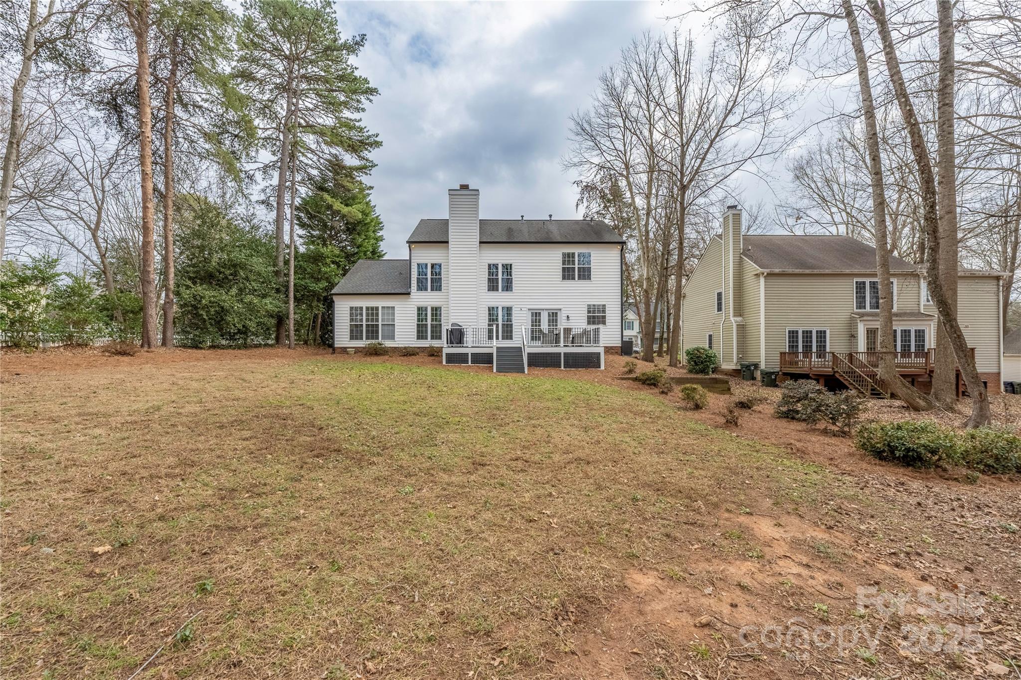 8851 Glenside Street