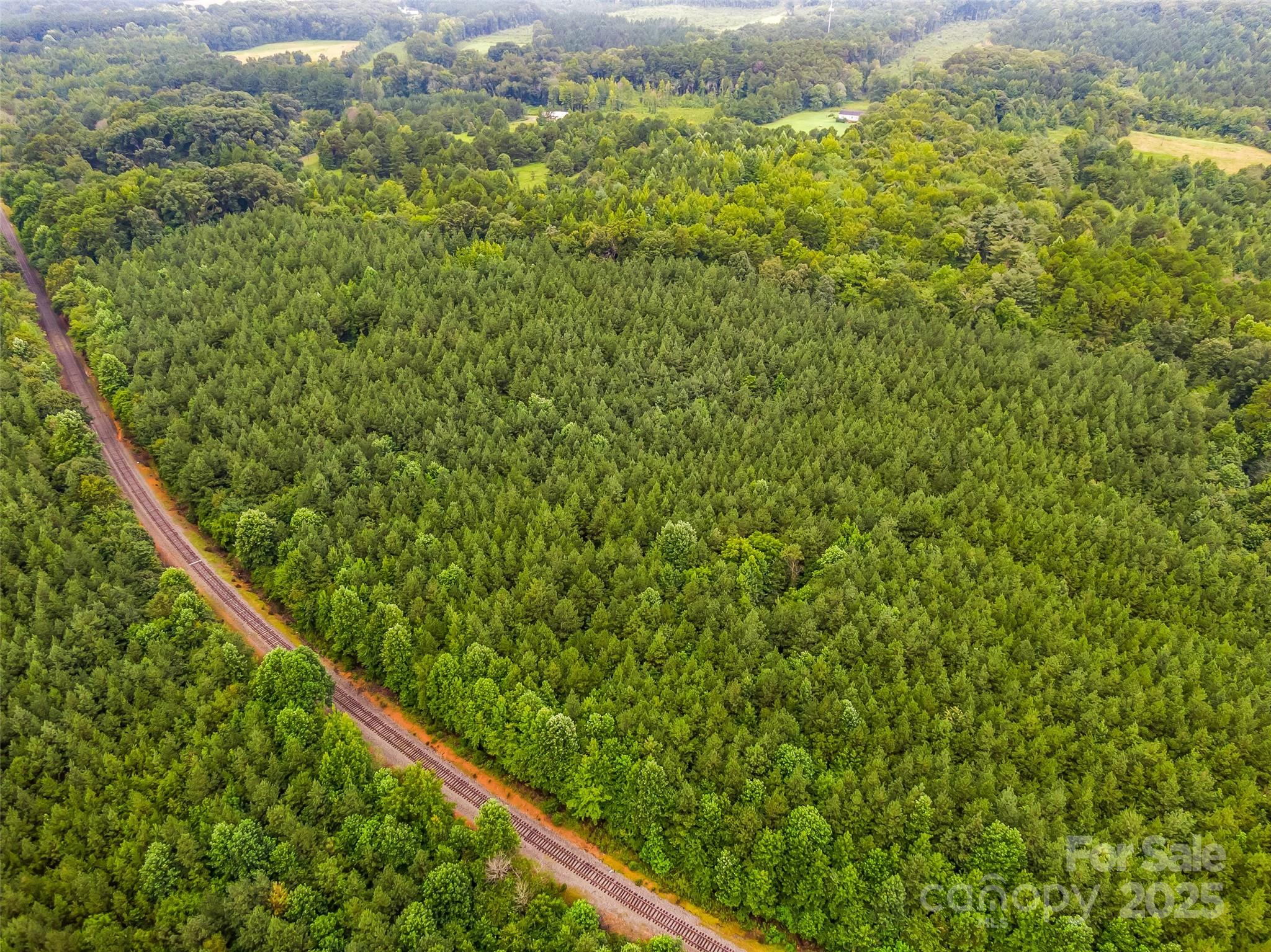 Vac 16.2 Acres Southbound Road
