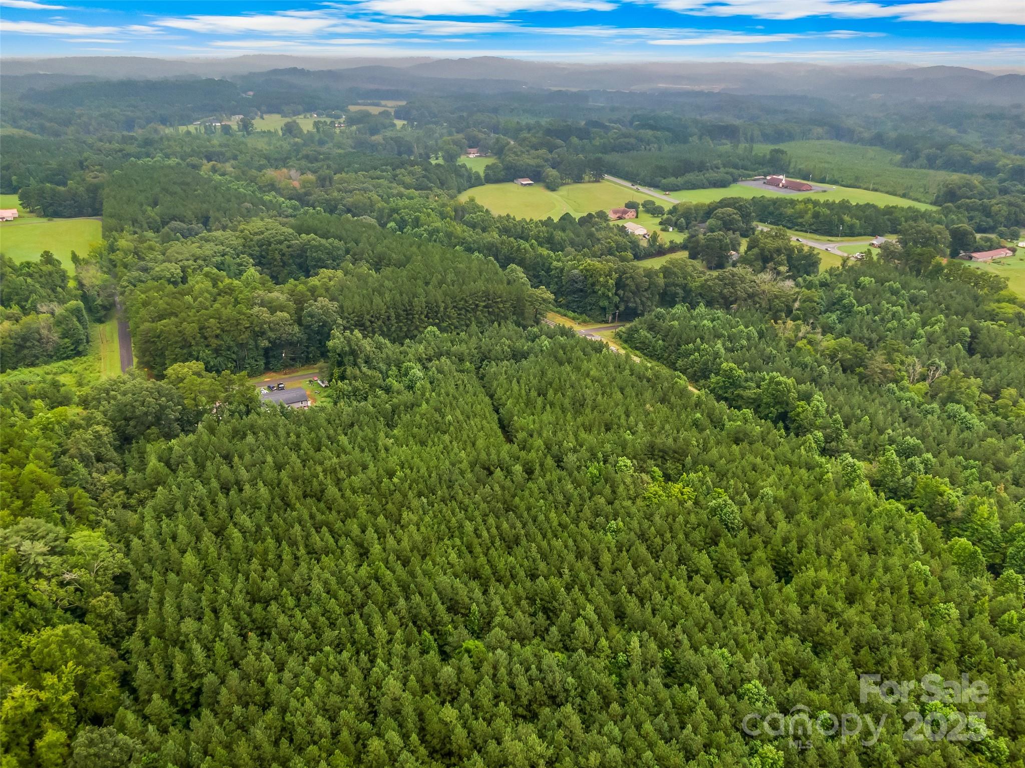 Vac 16.2 Acres Southbound Road