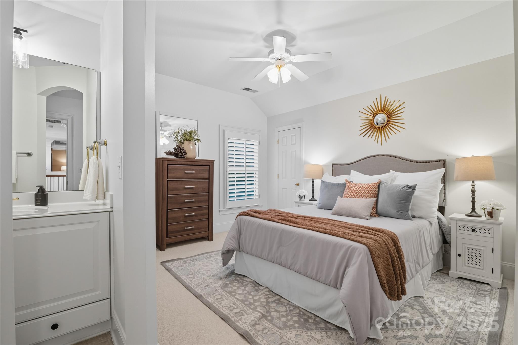 15915 Knox Hill Road