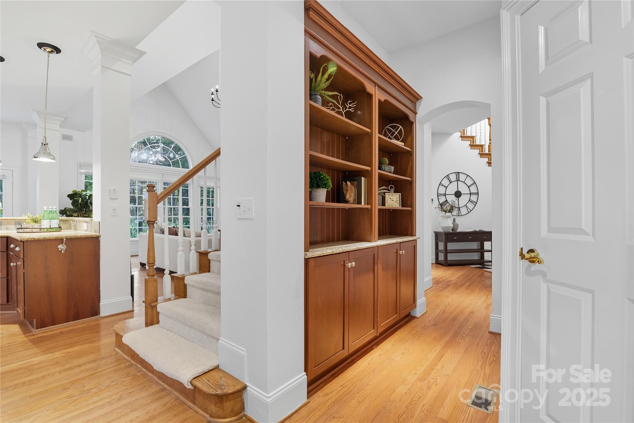 15915 Knox Hill Road