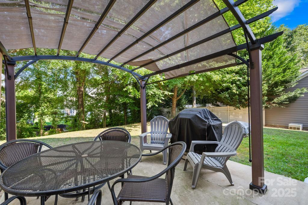 18810 Coachmans Trace