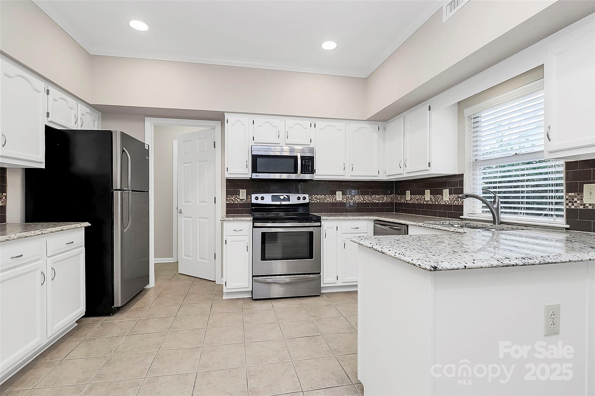 12313 Landing Green Drive