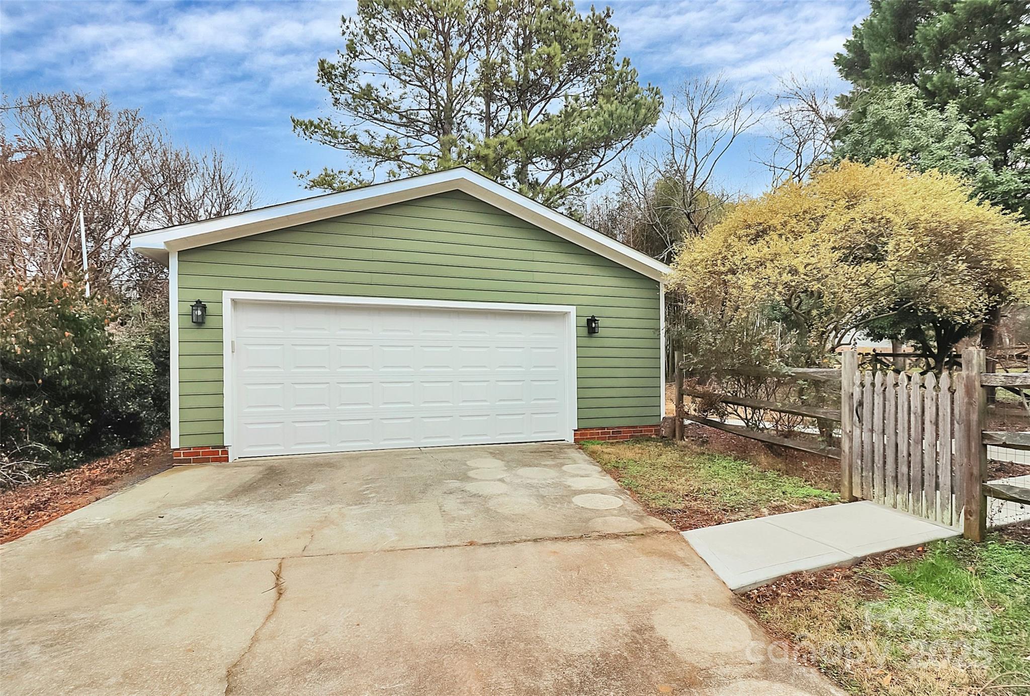 12313 Landing Green Drive