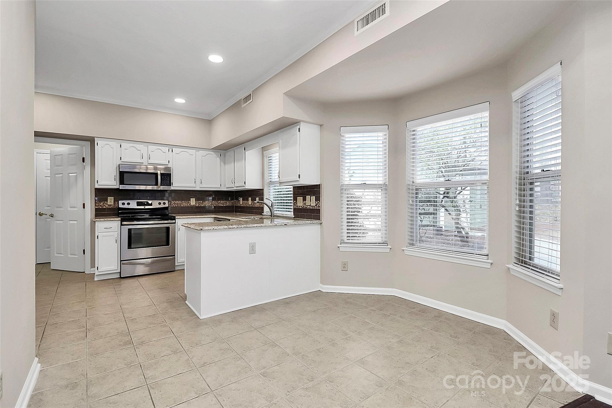 12313 Landing Green Drive