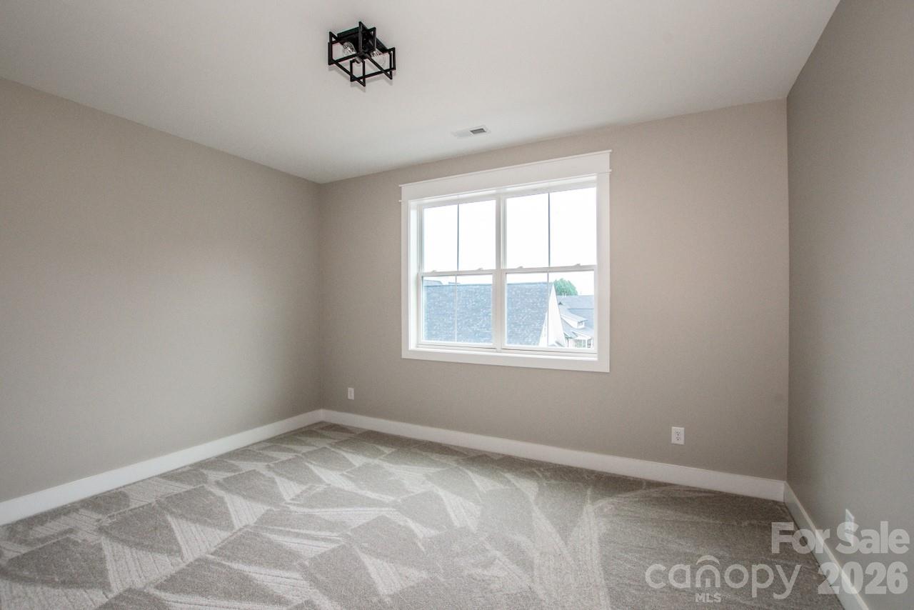 130 Mcneil Lane