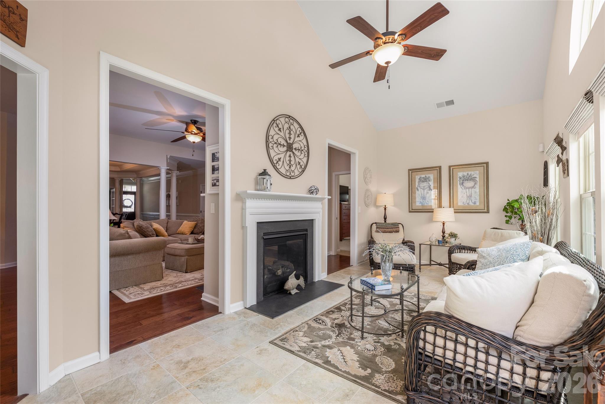 11422 Warfield Avenue