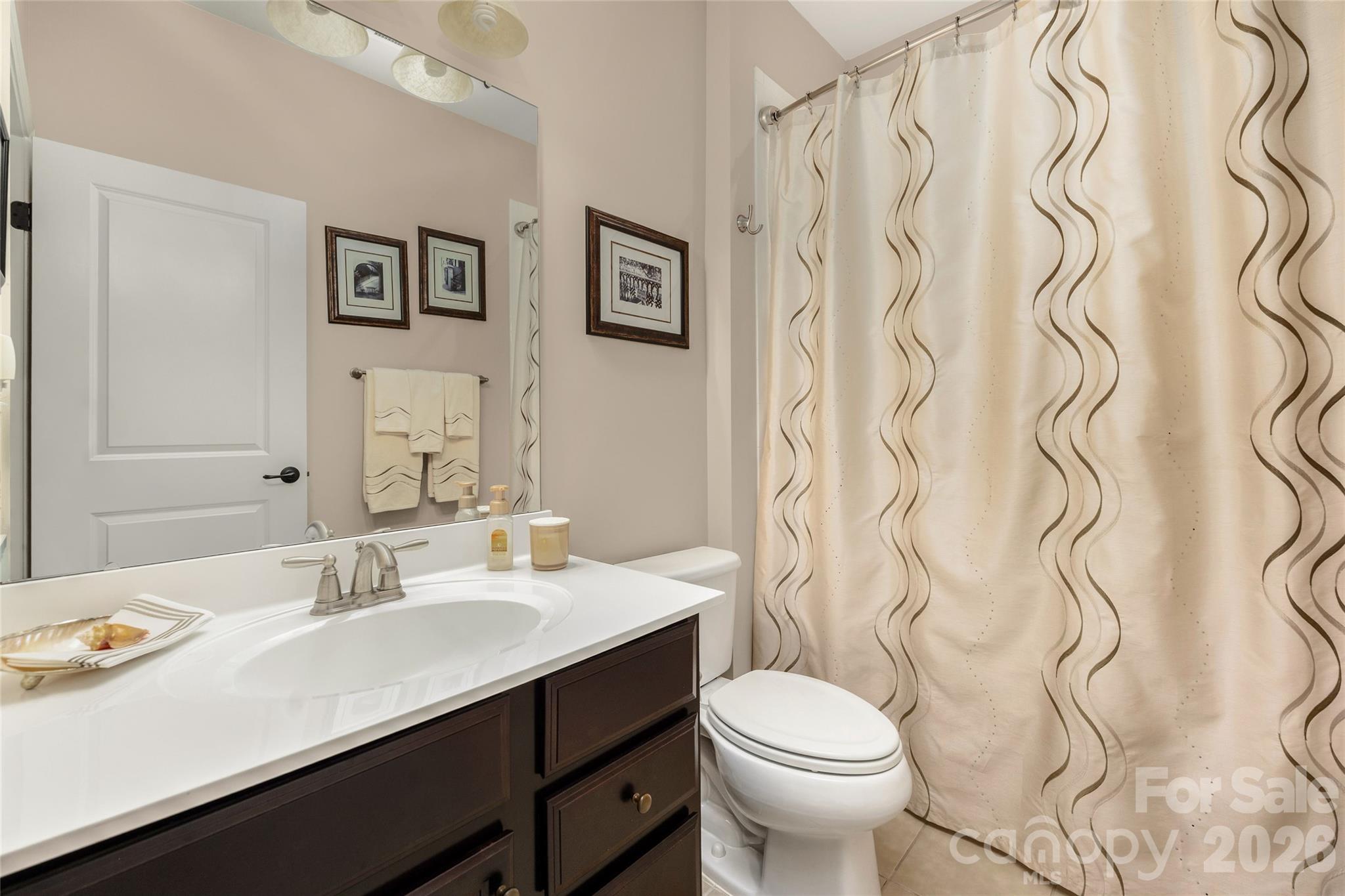 11422 Warfield Avenue