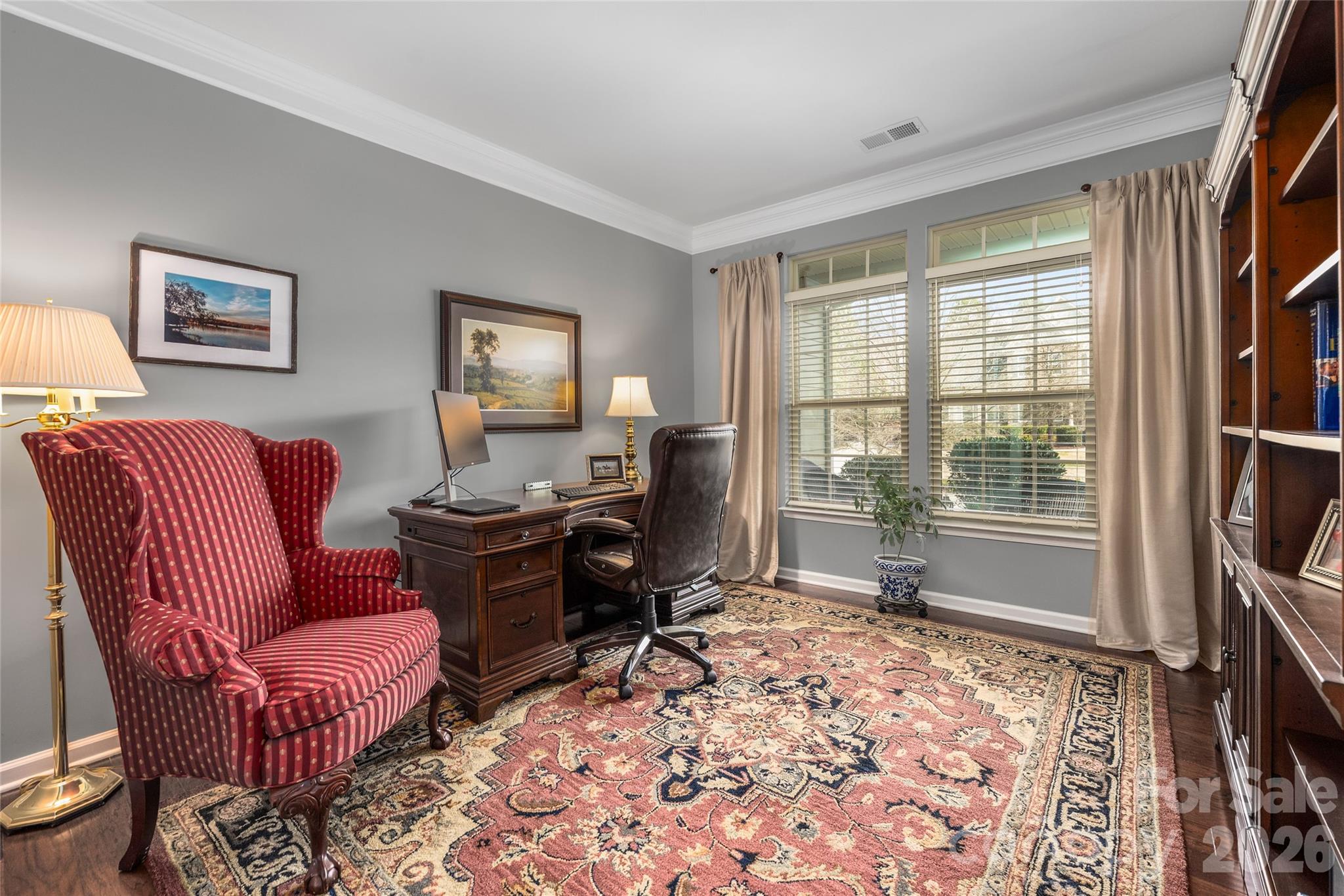 11422 Warfield Avenue