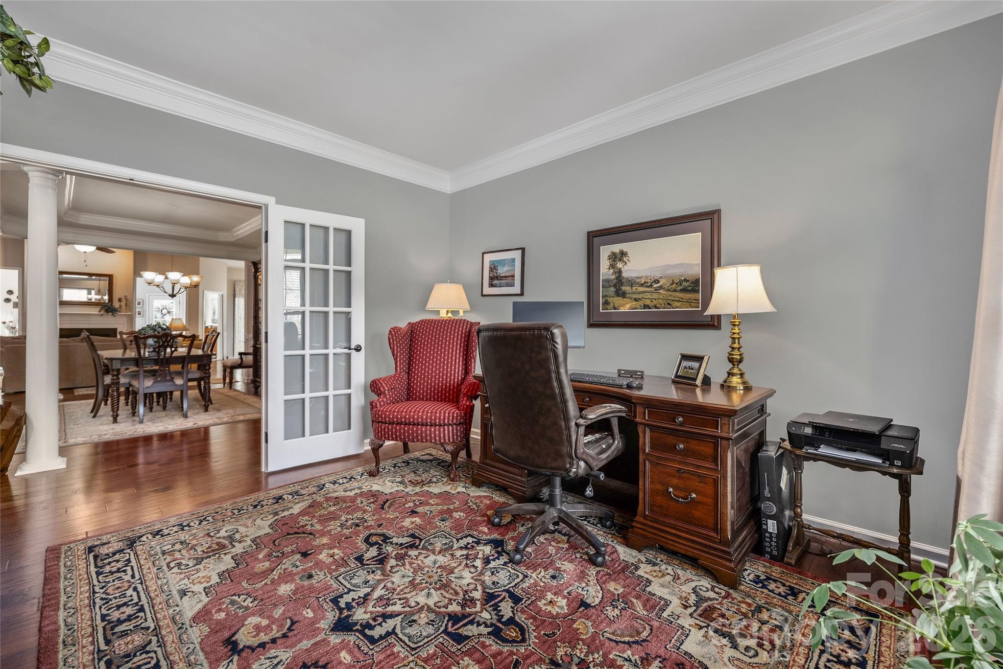 11422 Warfield Avenue