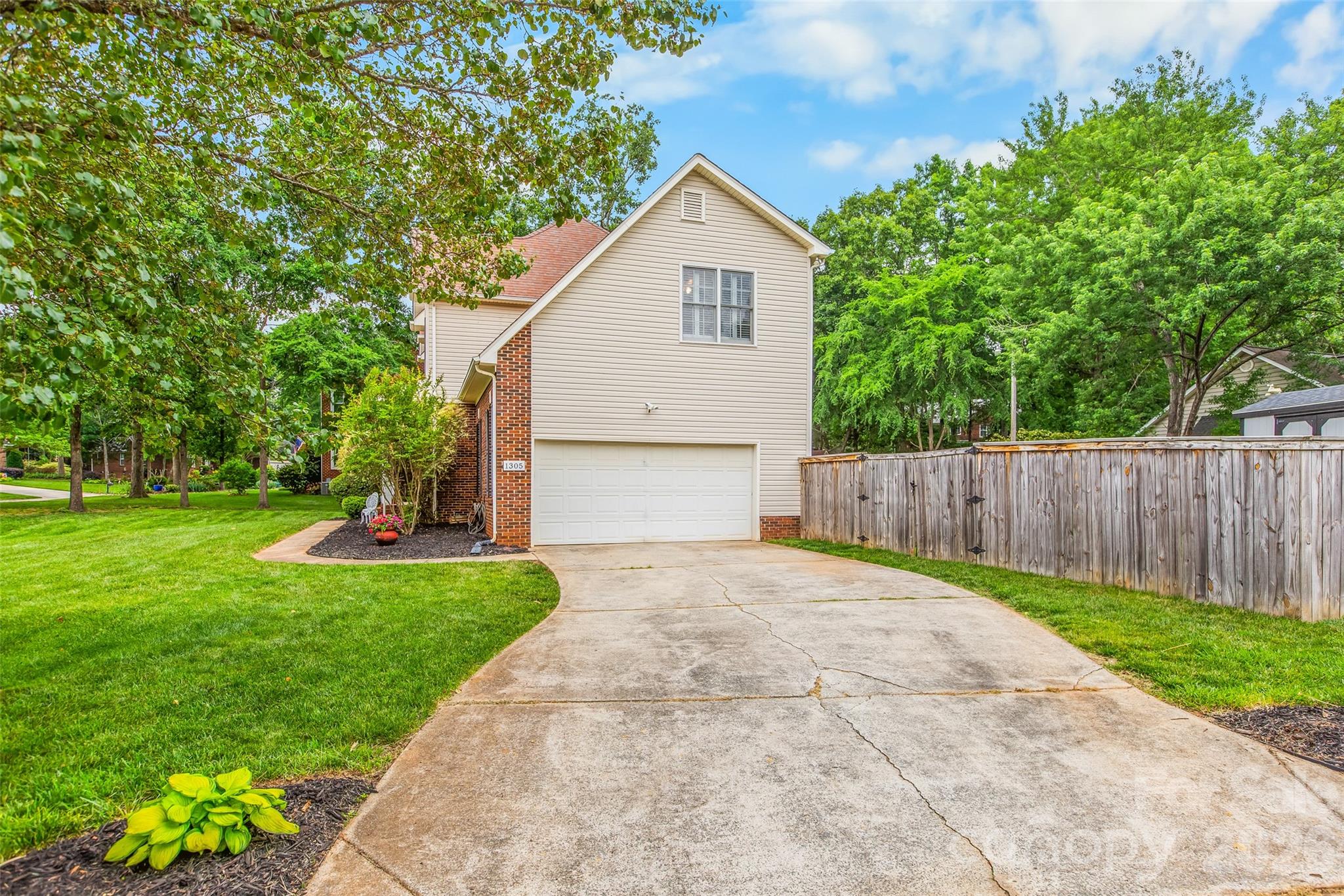 1305 Mill Race Lane