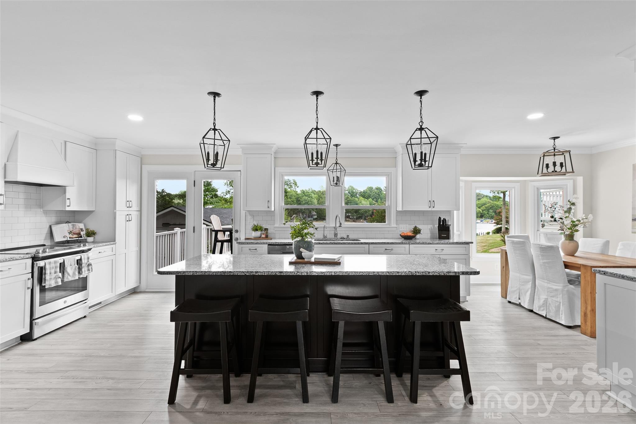 175 Woodstream Circle
