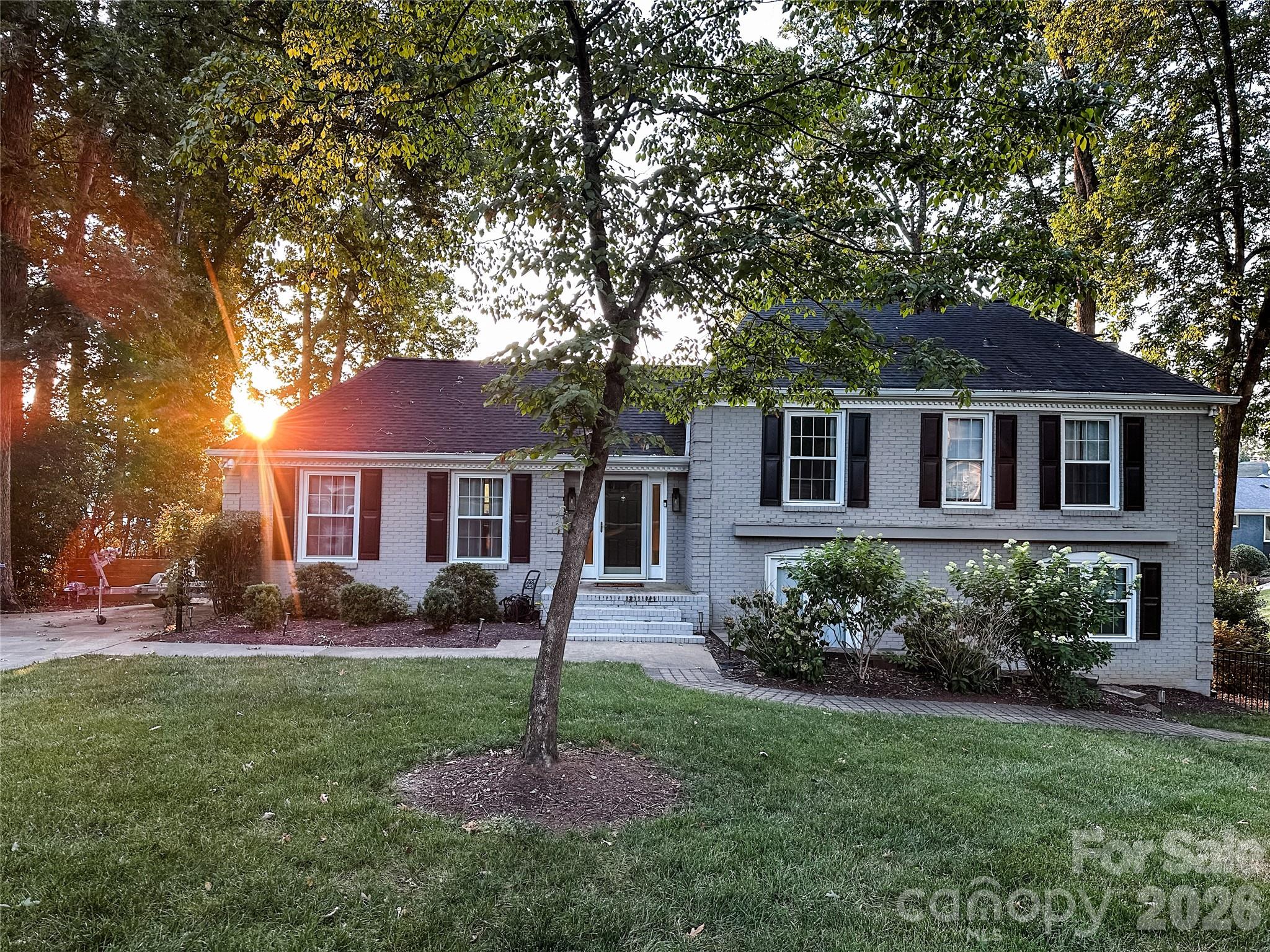175 Woodstream Circle
