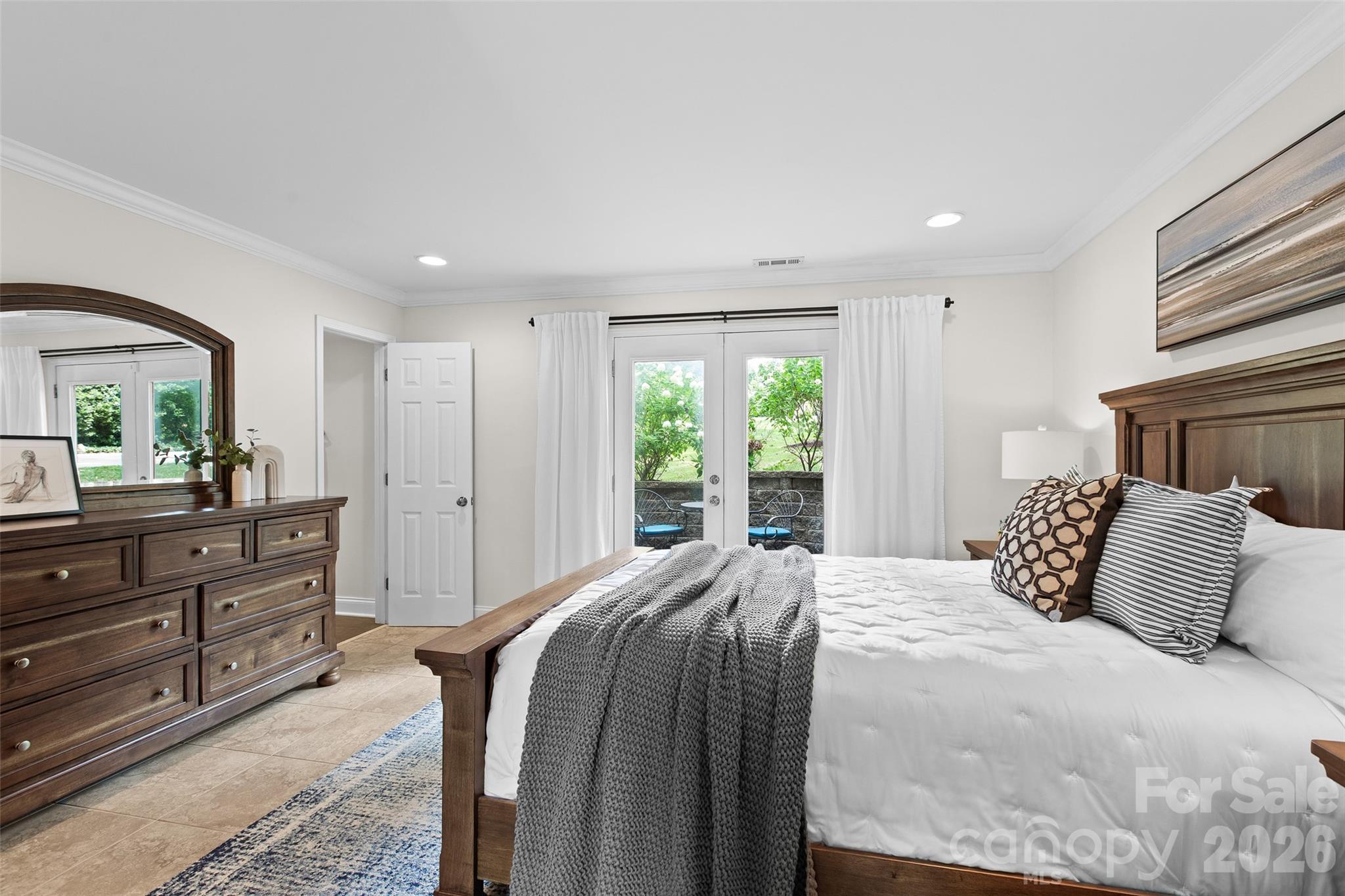 175 Woodstream Circle