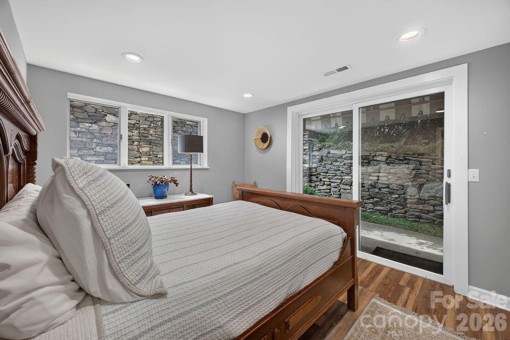 865 Haven Drive