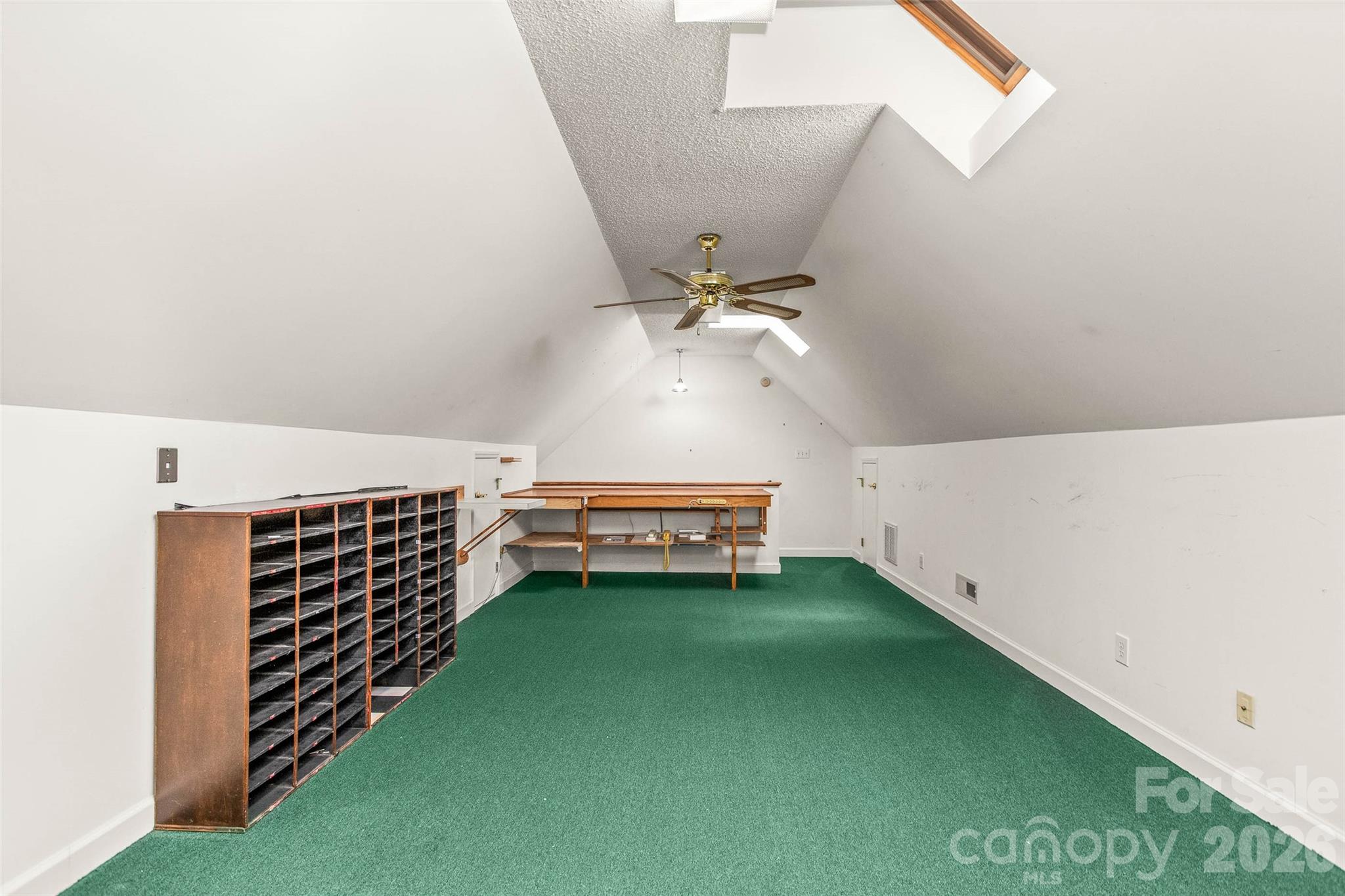 6756 Hawks Nest Lane