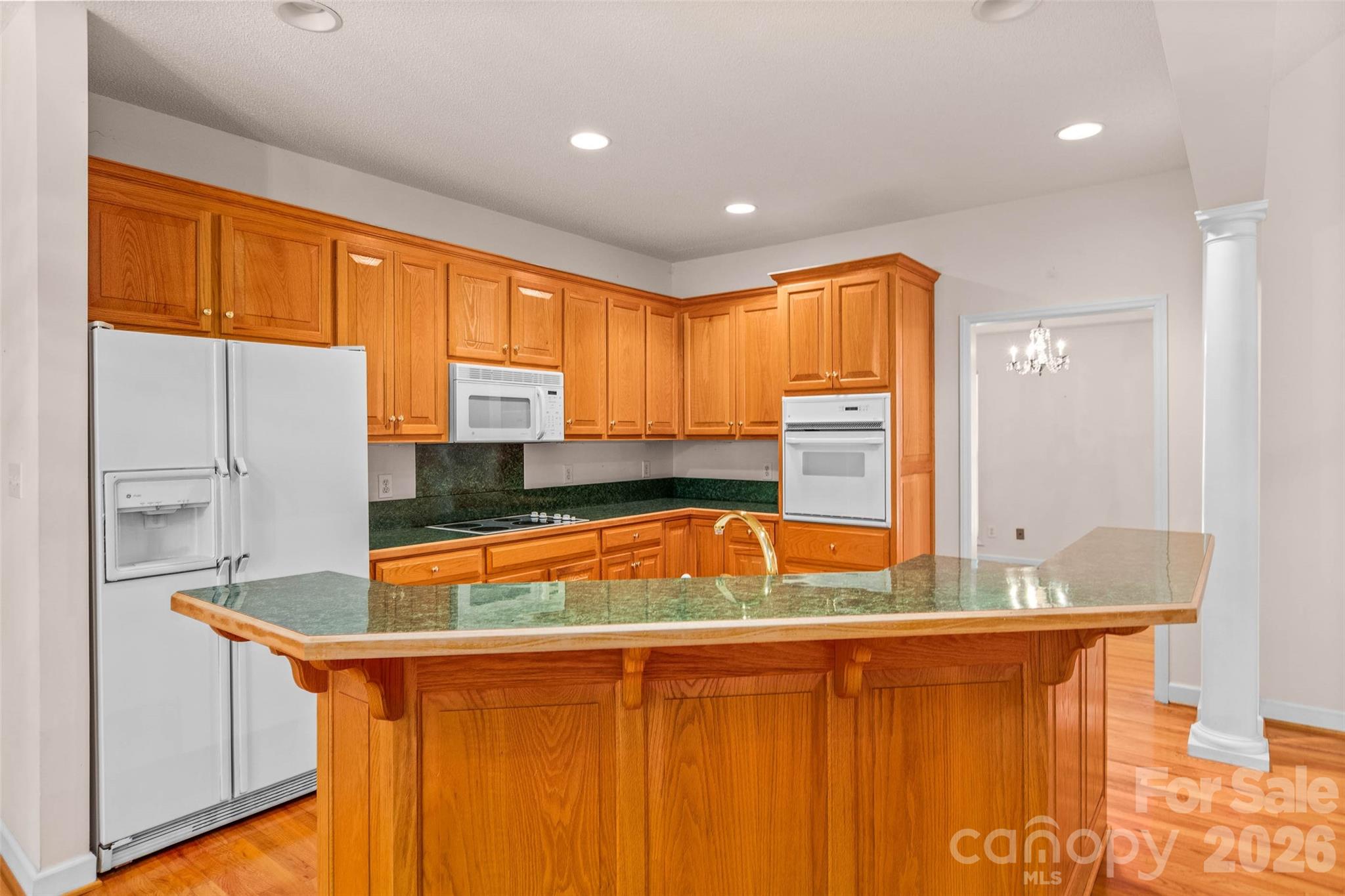 6756 Hawks Nest Lane