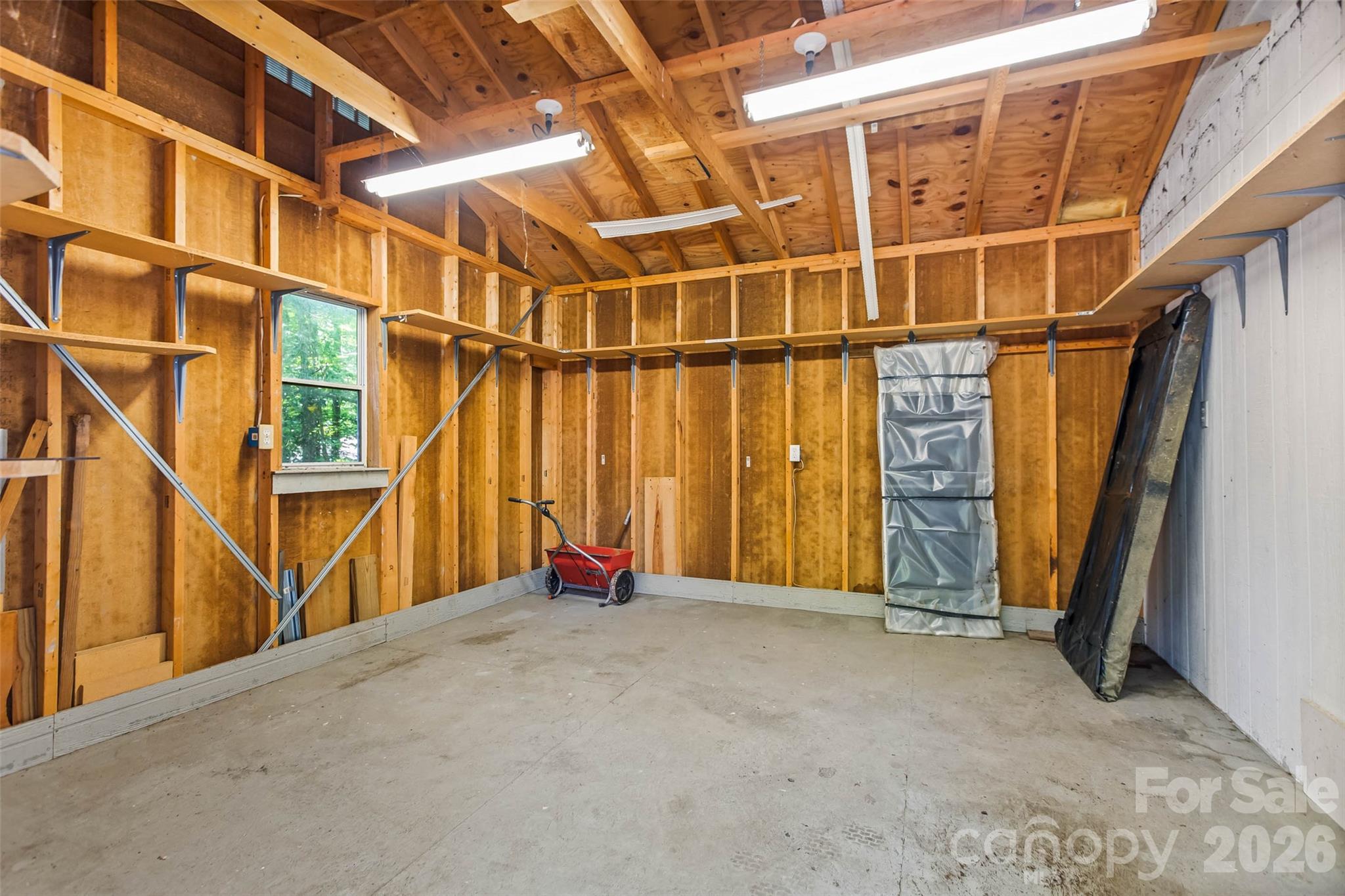 6756 Hawks Nest Lane