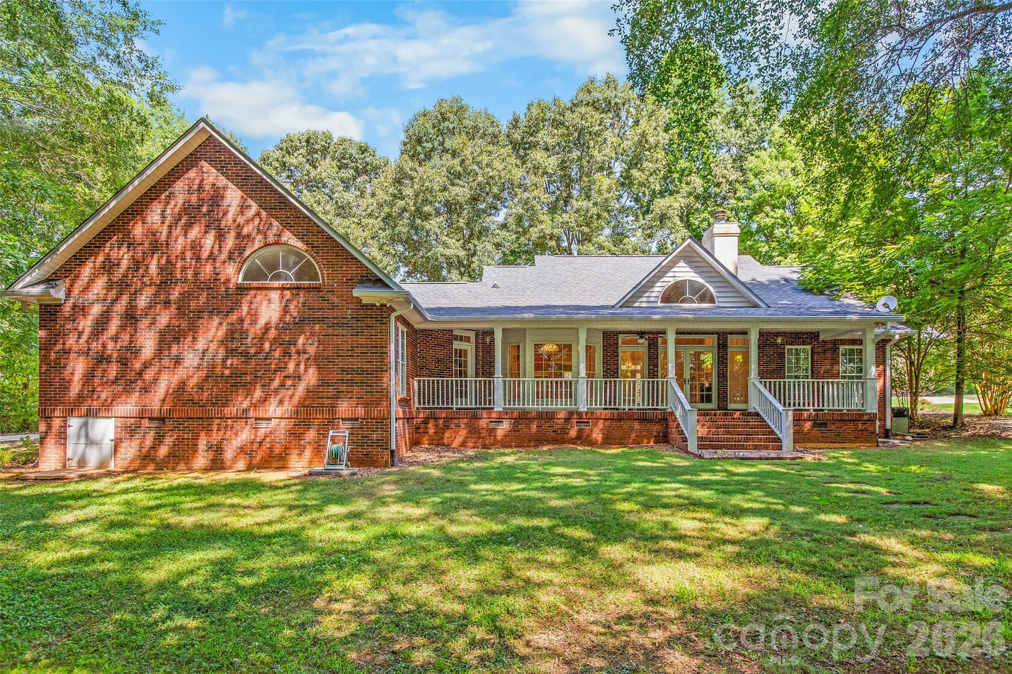 6756 Hawks Nest Lane