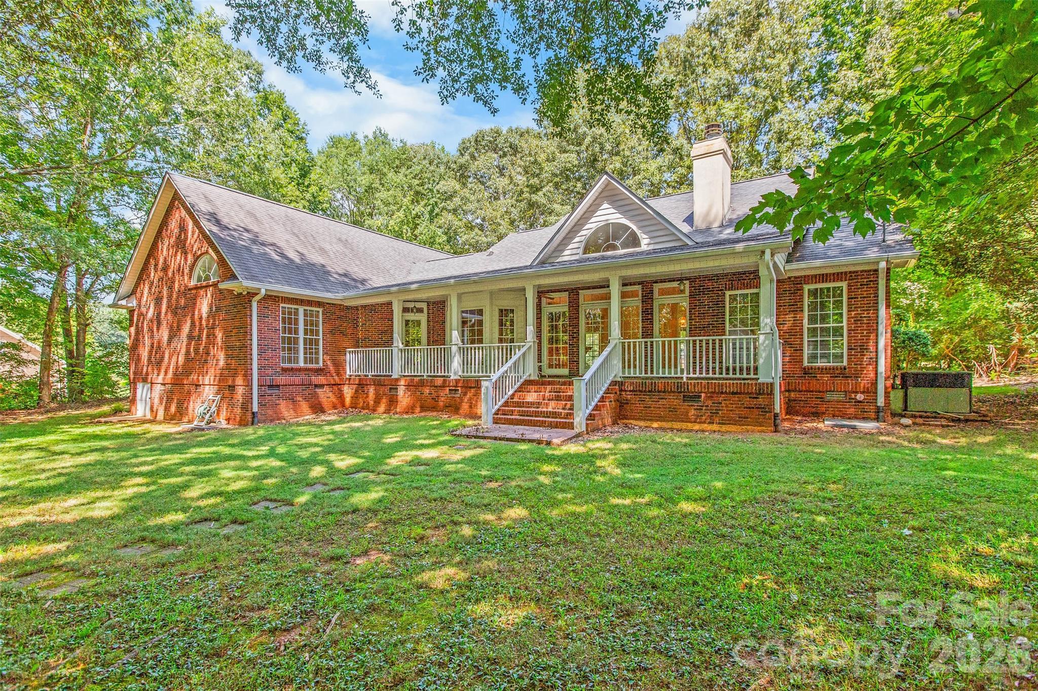 6756 Hawks Nest Lane