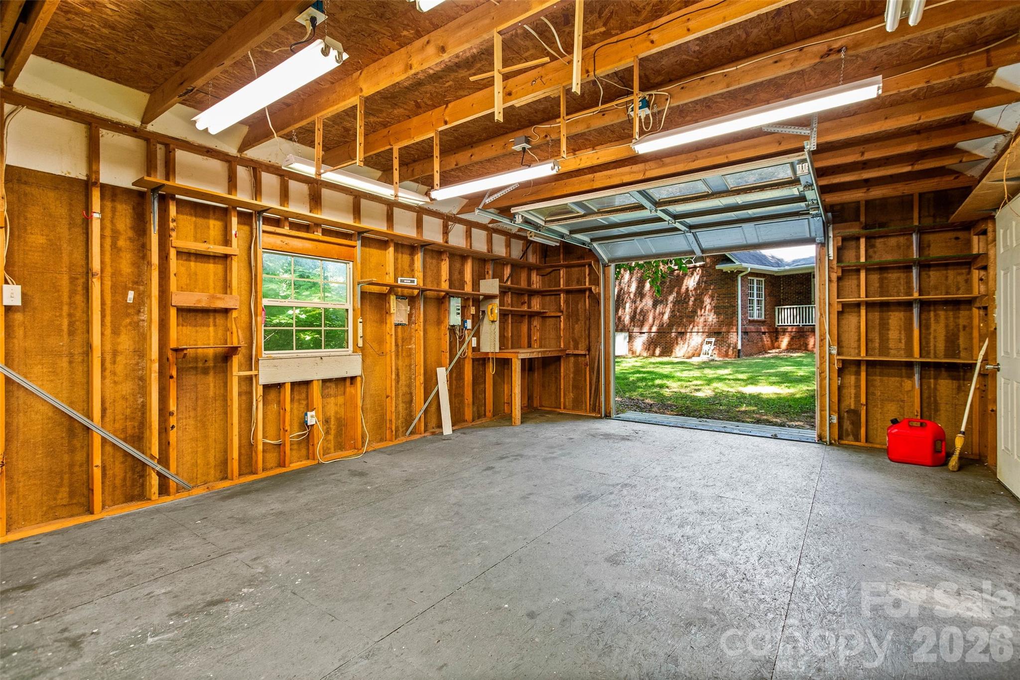 6756 Hawks Nest Lane