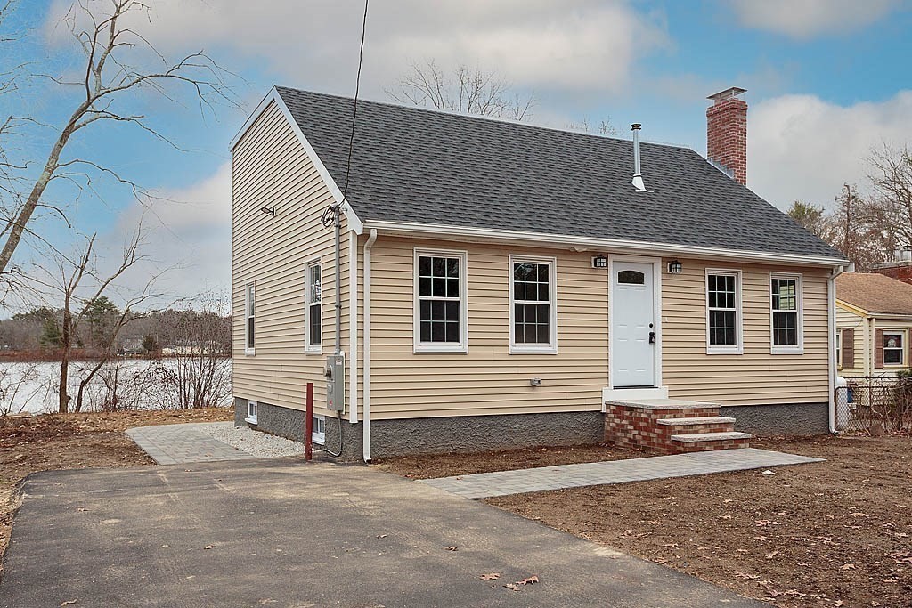 32-34 West Shore Road