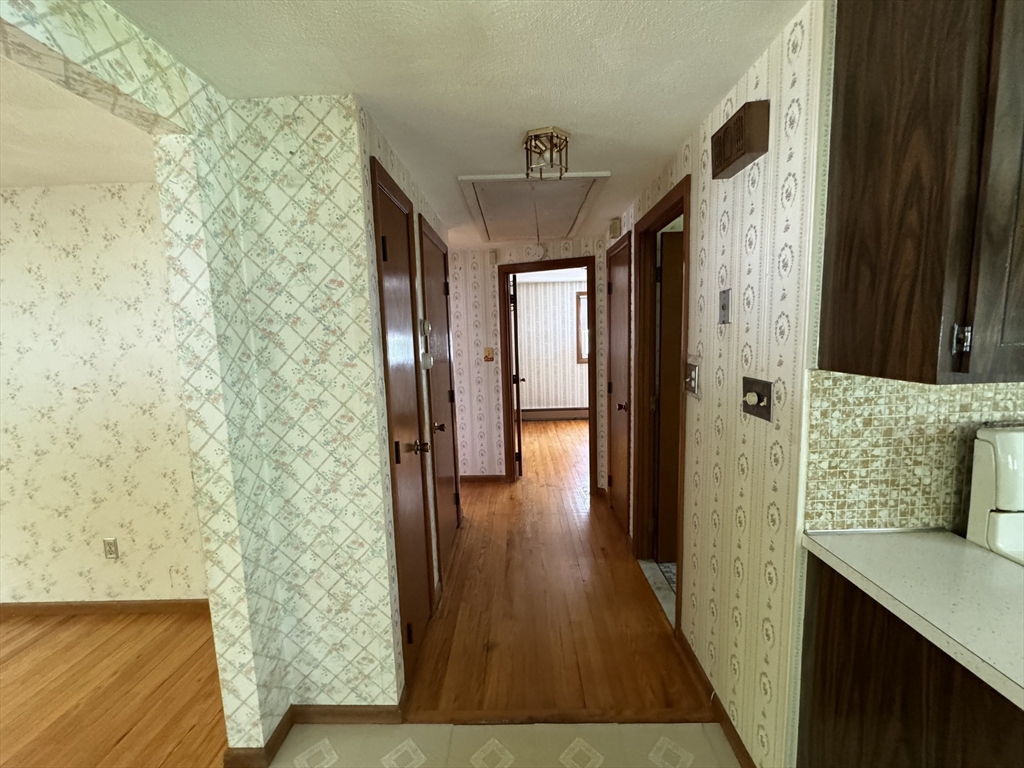 4861 Washington Street