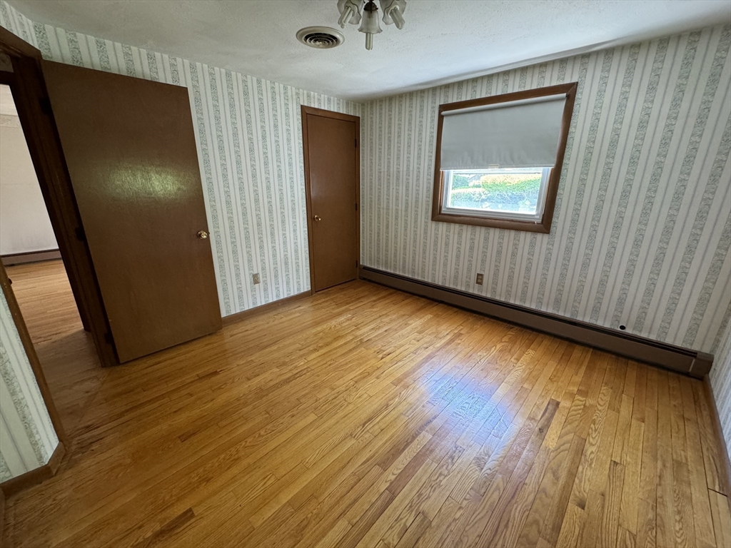 4861 Washington Street