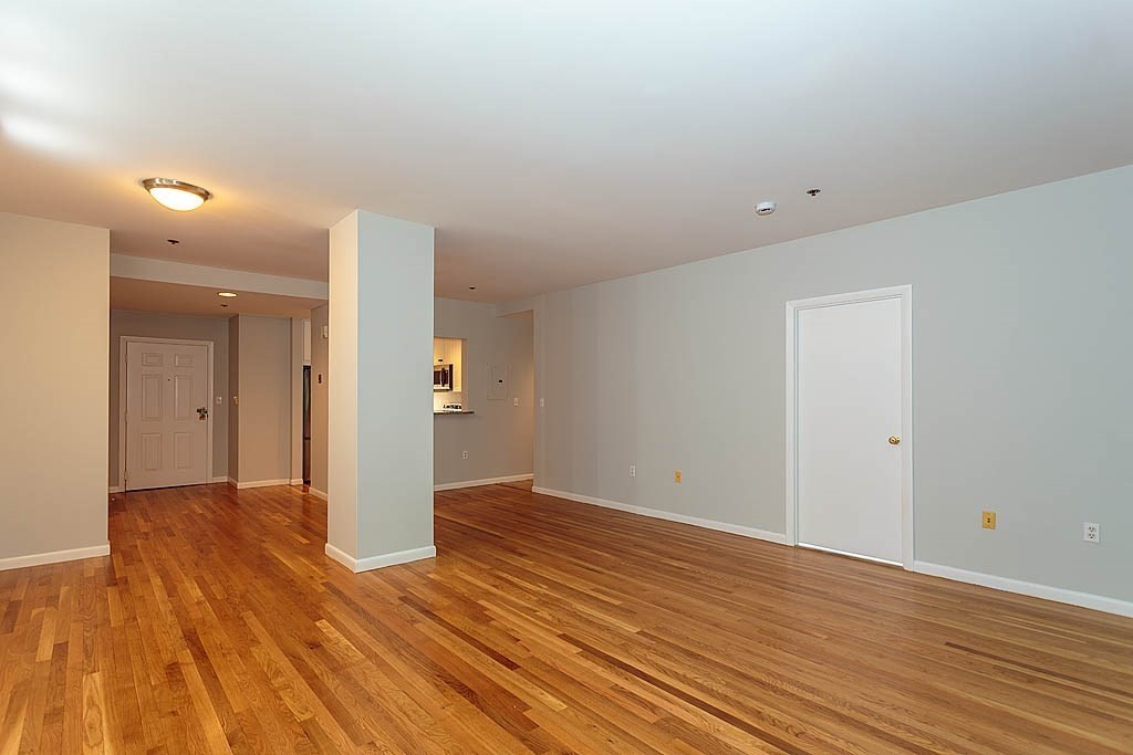 1241 Adams Street # F407