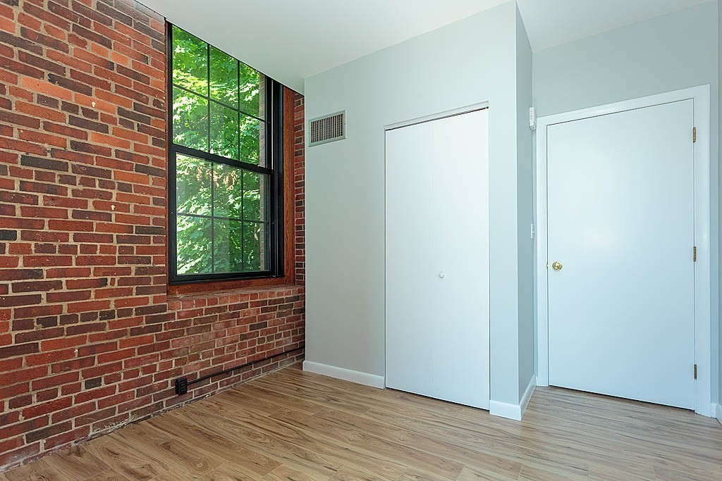 1241 Adams Street # F407