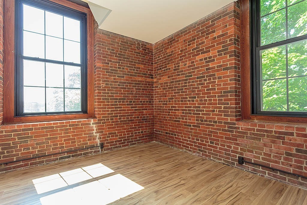 1241 Adams Street # F407