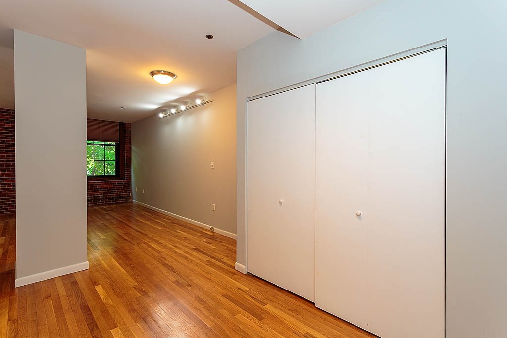 1241 Adams Street # F407