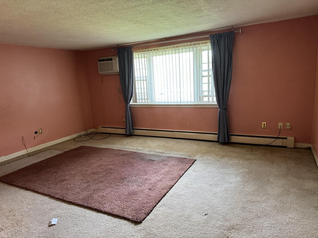 219 Rock Street # G10