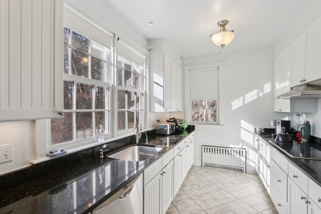 30 Green Lodge Street