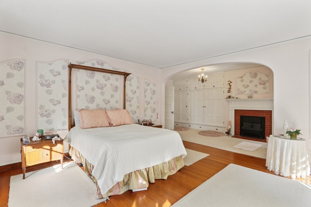 30 Green Lodge Street