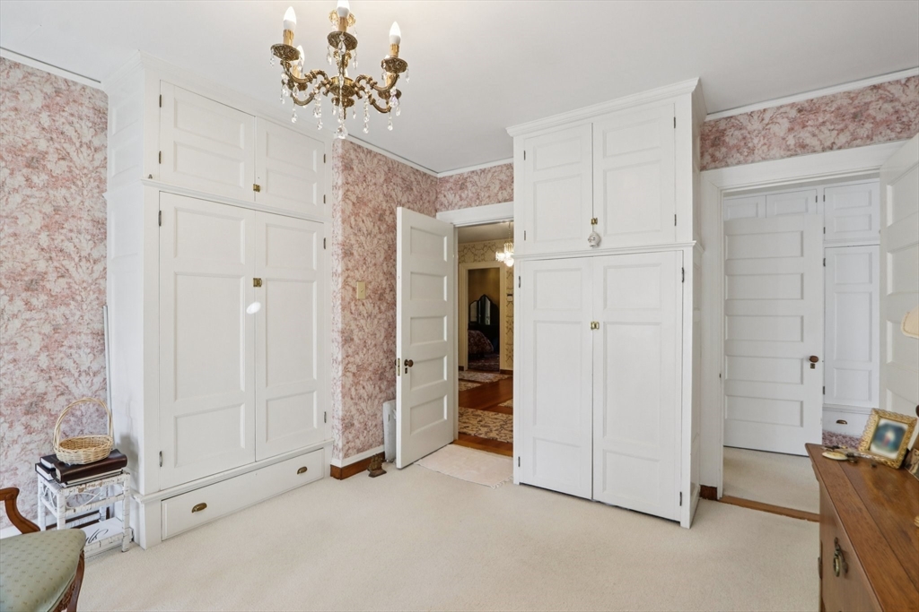 30 Green Lodge Street