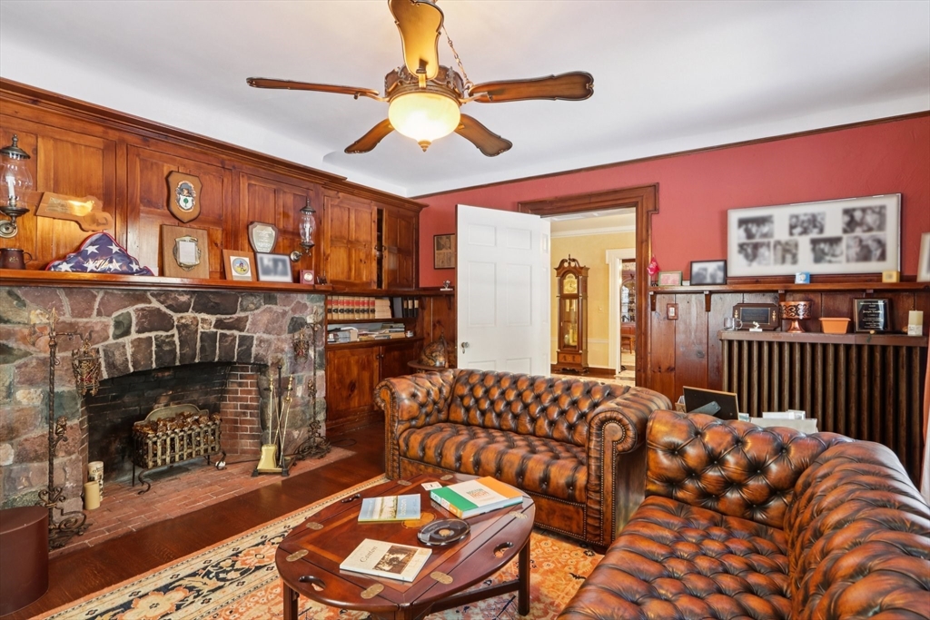 30 Green Lodge Street