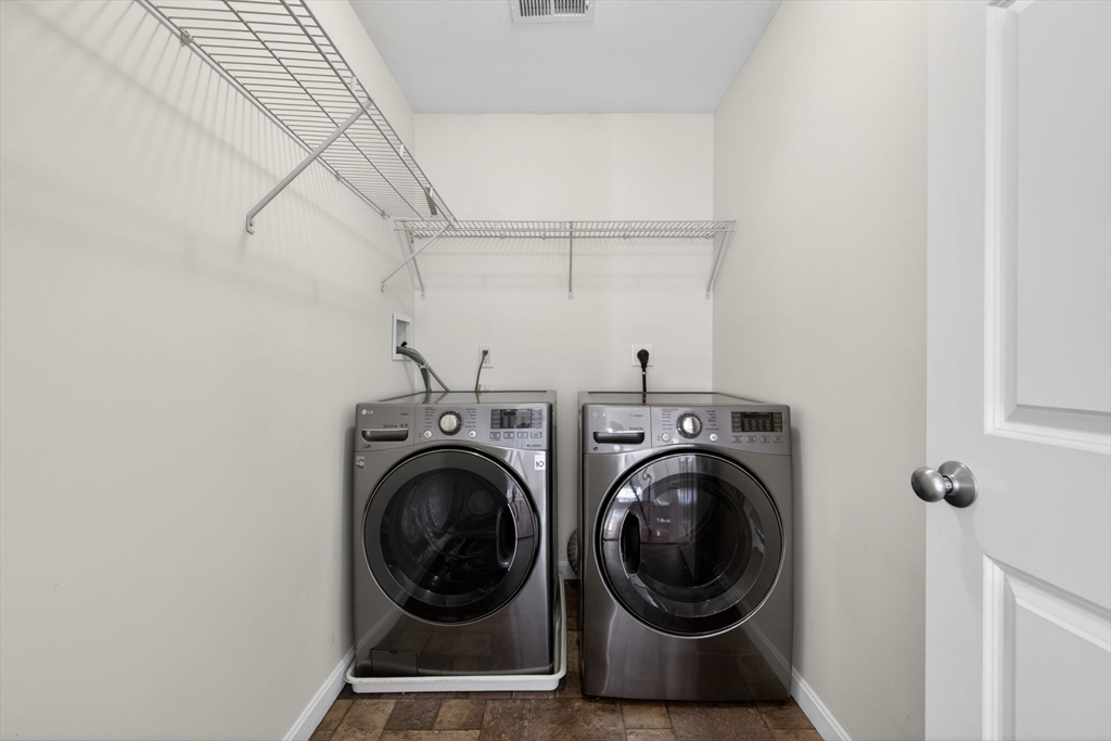 2 Sterling Ln # 2