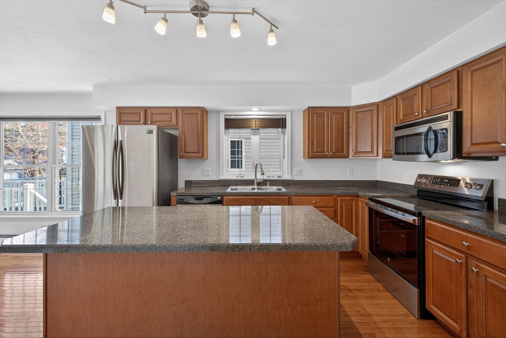 2 Sterling Ln # 2