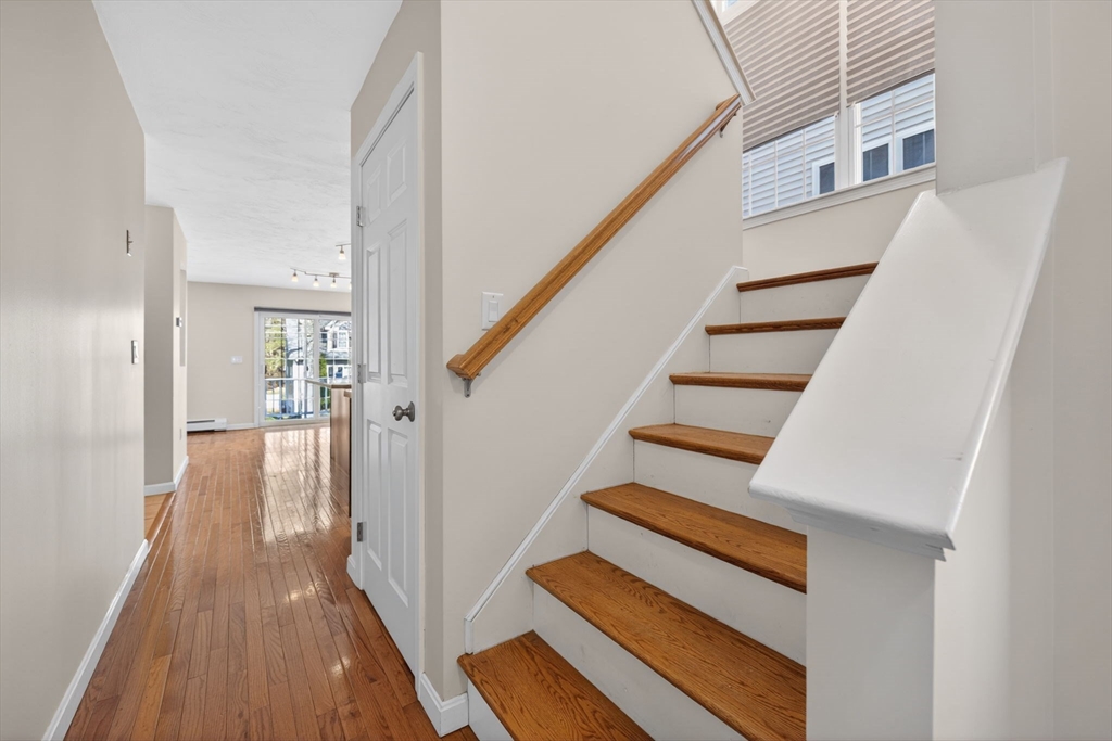 2 Sterling Ln # 2