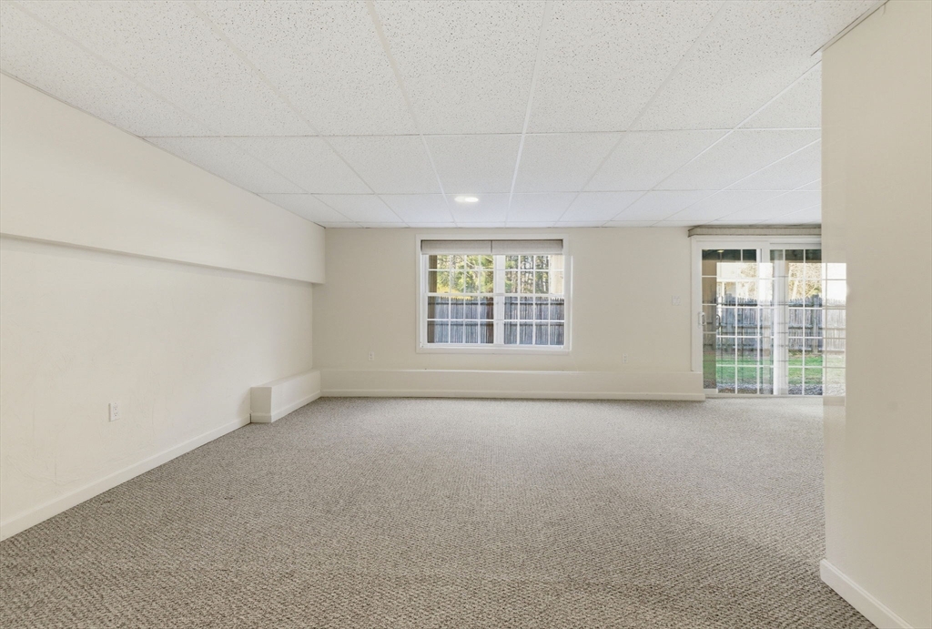 2 Sterling Ln # 2