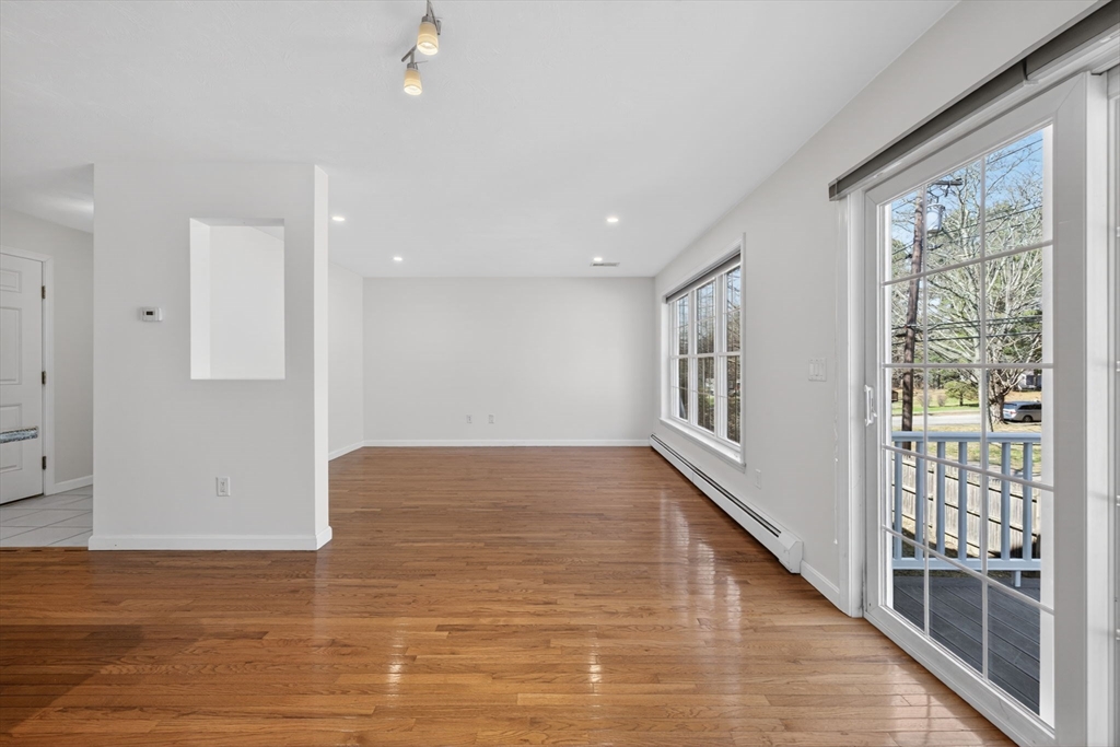2 Sterling Ln # 2