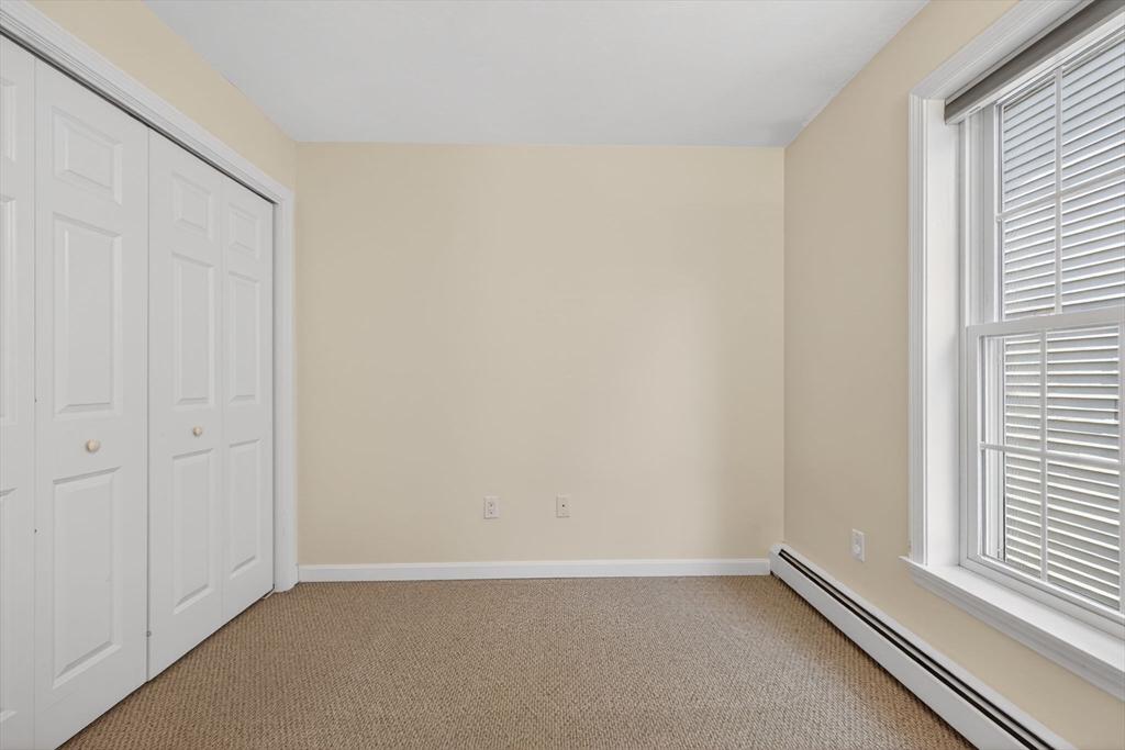 2 Sterling Ln # 2