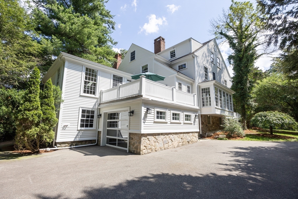 55 Parkwood Drive