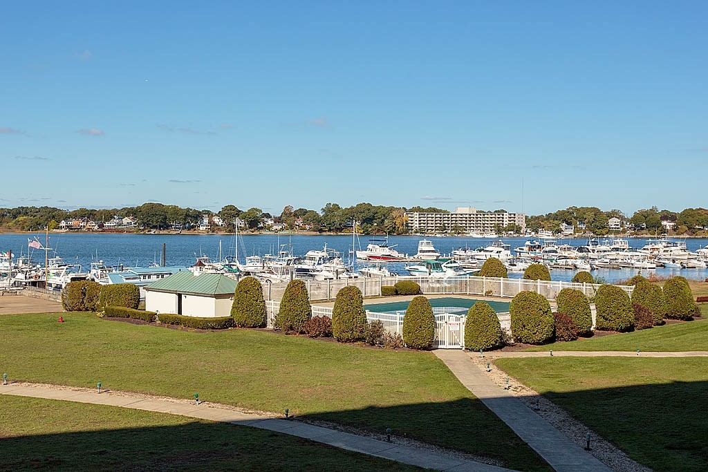 100 Cove Way # 309