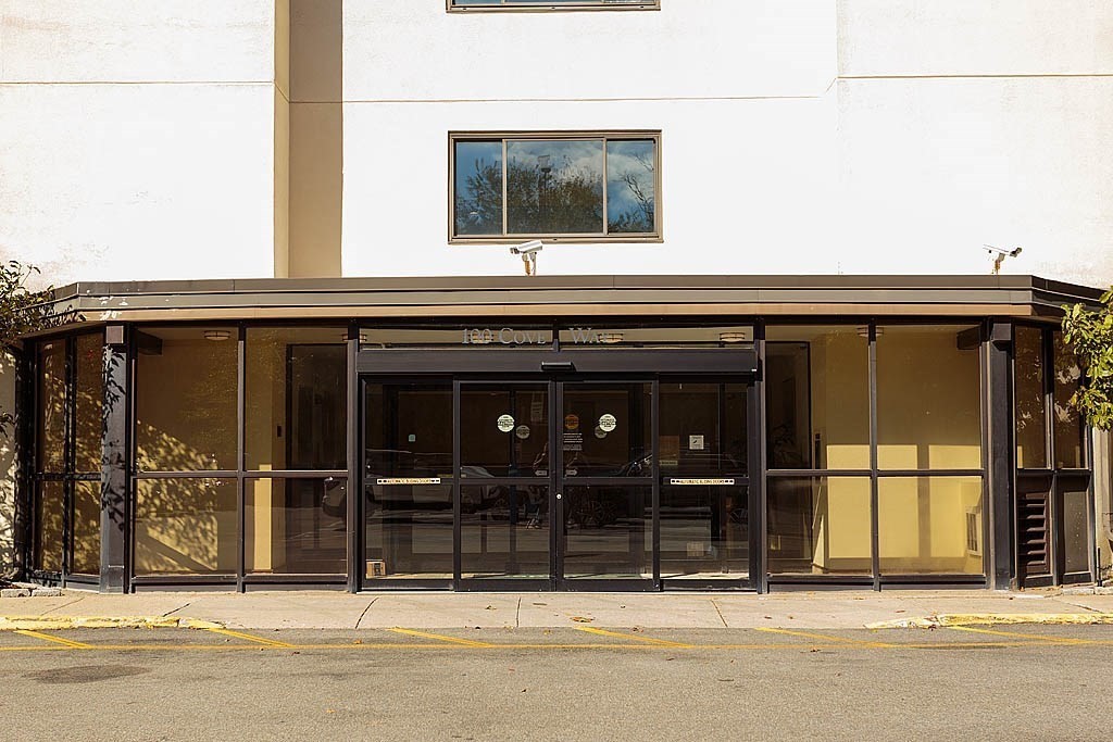 100 Cove Way # 309