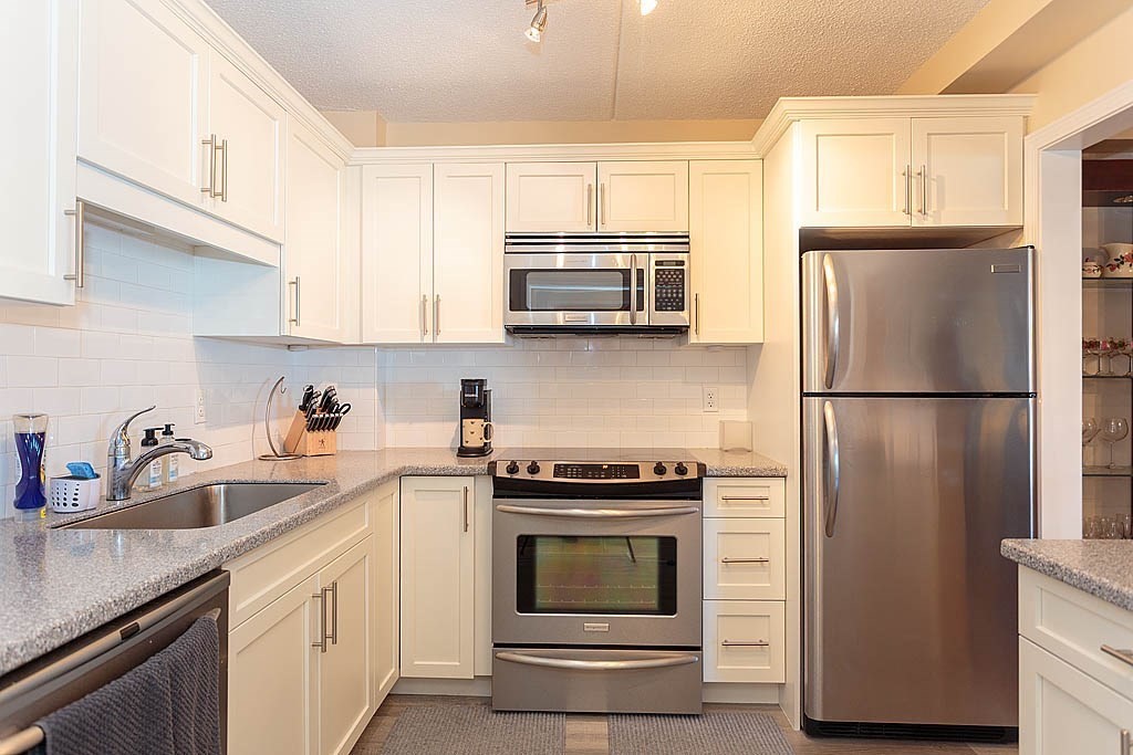 100 Cove Way # 309