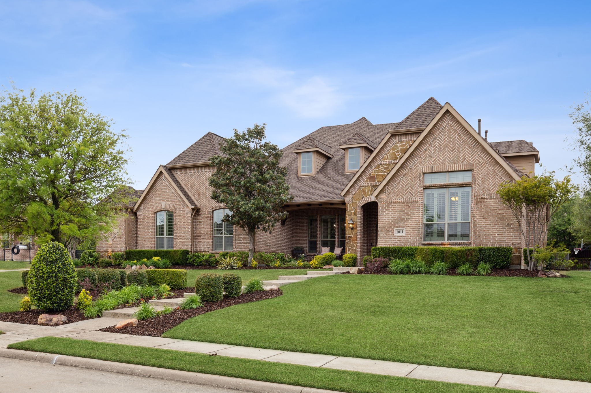 1011 Moss Creek Drive