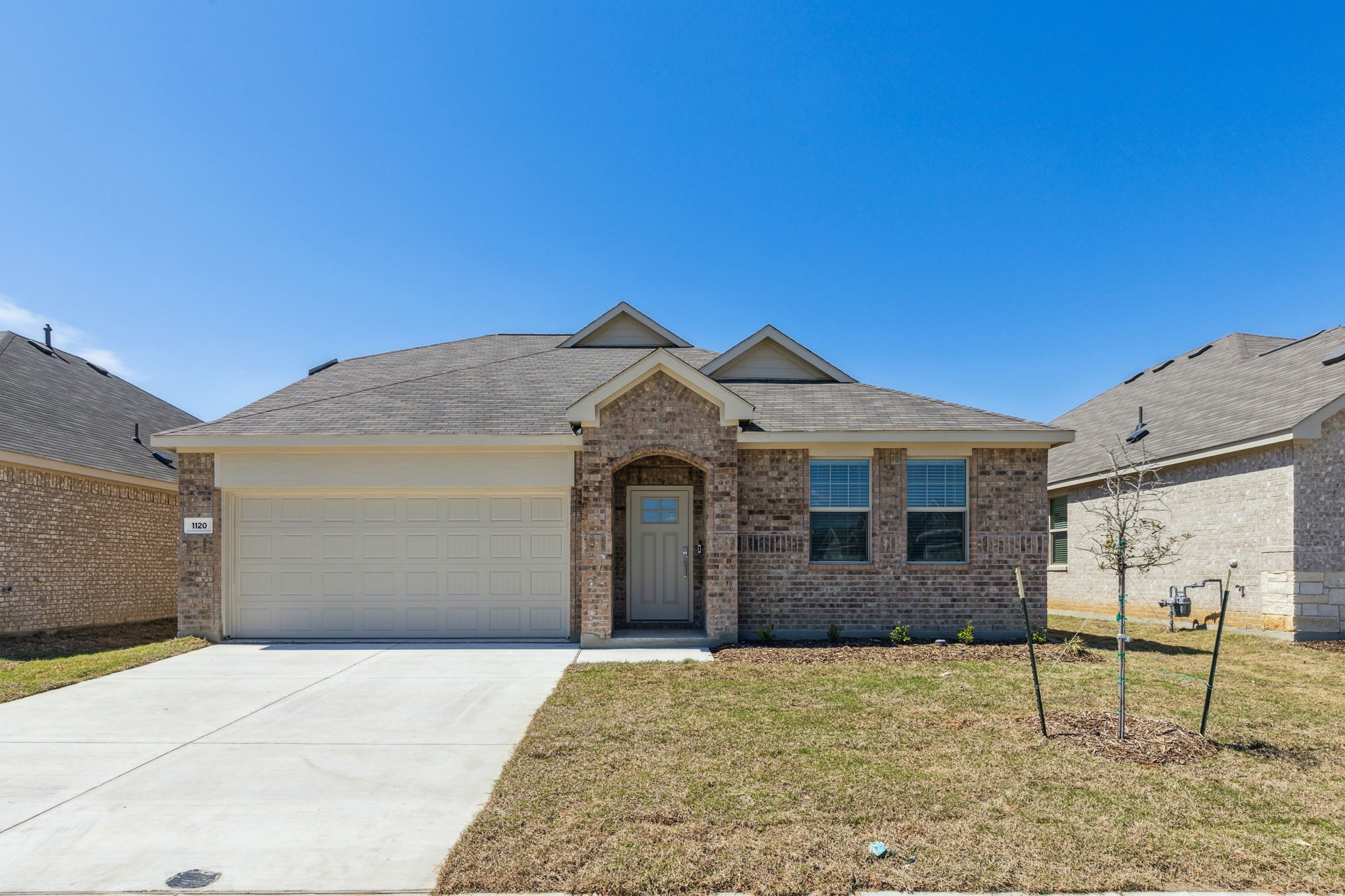 1120 Flameleaf Drive